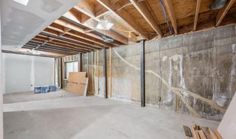 911 N Wirth St, Augusta, KS 67010