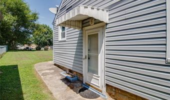 3616 Coronado Dr, Alton, IL 62002