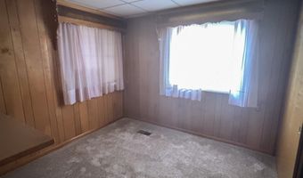 3528 DUFF Ave, Cheyenne, WY 82001