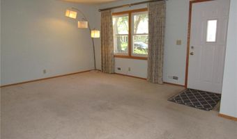 141 Strese Ln, Apple Valley, MN 55124