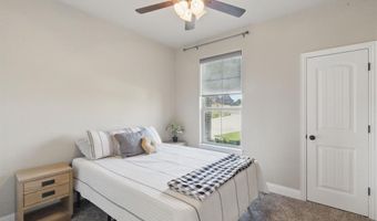 216 Timber Valley Ct, Weatherford, TX 76085
