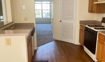 1505 POST OAK Dr 35, Bowie, MD 20721
