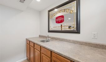 614 Whispering Willows Ct, Ballwin, MO 63021