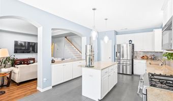 6404 Skyline Dr, The Colony, TX 75056