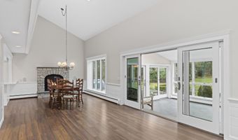 29 Sturgis Ln, Barnstable, MA 02630
