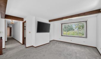 725 7th Ave, Addison, IL 60101