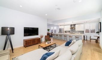 261 Chinquapin Ave, Carlsbad, CA 92008