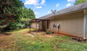 159 Falcon Ridge Dr, Boiling Springs, SC 29316