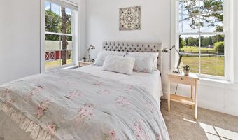 9311 NW 143RD St, Alachua, FL 32615