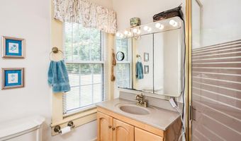 366 Old Concord Tpke, Barrington, NH 03825