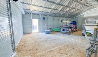 2687 Linda Ln, Alford, FL 32420