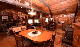 211 High St, Albany, NH 03818