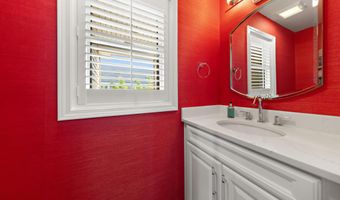 706 S BAY Ave, Beach Haven, NJ 08008