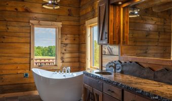 42545 Mattox Rd, Albany, OH 45710