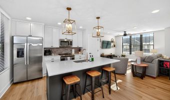 2829 SW Prairie Trail Pkwy, Ankeny, IA 50023