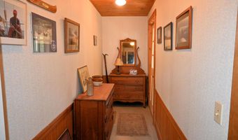 151 Kenduskeag Ave, Bangor, ME 04401