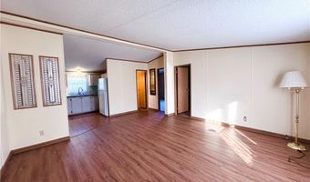 60 Flamingo Ave, Amherst, OH 44001