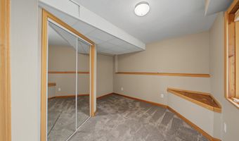 2514 SW Ridgeway Ct, Ankeny, IA 50023