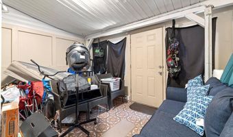521 S Bradford St, Allentown, PA 18109