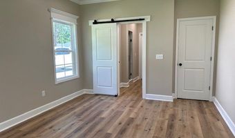 2036 Lexington Ave, Bainbridge, GA 39817
