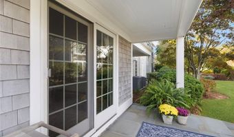 20 Narragansett Ave 905, Narragansett, RI 02882