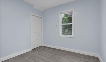 458 High St 3-L, Central Falls, RI 02863