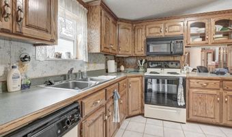 117 Riverview Dr, Anderson, MO 64831