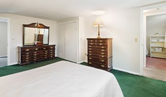 65 Maple St, Darien, CT 06820