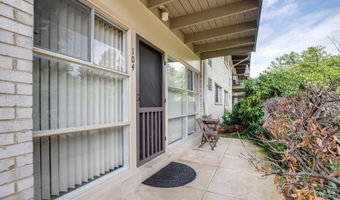 4965 AMERICANA Dr 104, Annandale, VA 22003