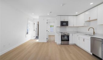 07 Melrose St 7, East Greenwich, RI 02818