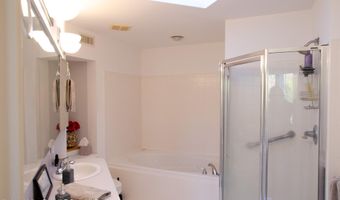 322 Arcadia Dr, Ancram, NY 12502