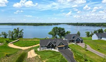 7620 Lake John Dr, Annandale, MN 55302