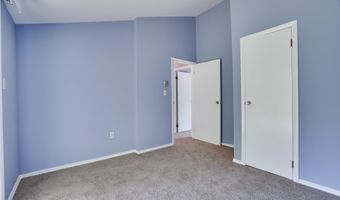 3055 Briarwood Dr, Tobyhanna, PA 18466