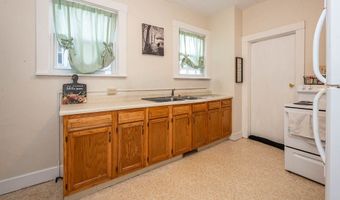 1005 S Freedom Ave, Alliance, OH 44601