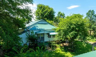 550 Medlock Rd, Batesville, AR 72501
