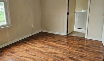 656 Water St, Bakersville, NC 28705