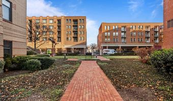 1111 ORONOCO St 326, Alexandria, VA 22314