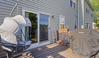 71 Kendall Ct 71, Bedford, MA 01730