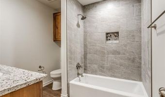 5916 Coldspring Ln, Bartlesville, OK 74006