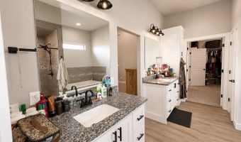 1531 FM 2060, Abernathy, TX 79311