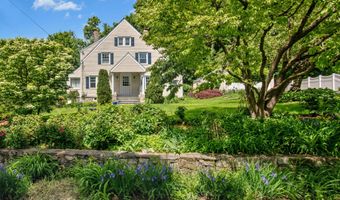 15 Devonshire Dr, Darien, CT 06820