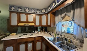 413 E Shawnee Ln, Attica, IN 47918