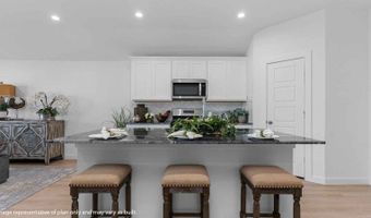 307 Emma St, Angleton, TX 77515