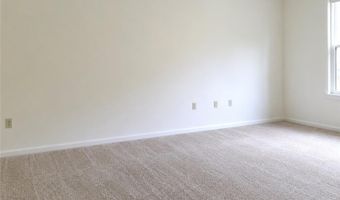 302 Ridgeview Dr, Alburtis, PA 18011