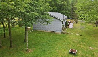10 Lenape Trl, Albrightsville, PA 18210
