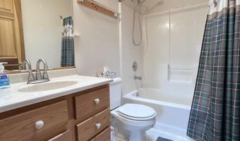 W16468 S Hilbert Dr, Armstrong Creek, WI 54103