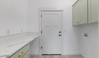 1240 Lighthouse Ln, Brookings, OR 97415