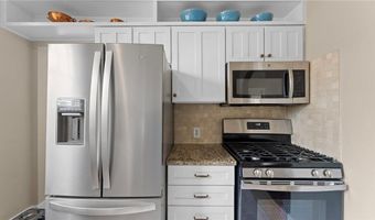 677 Somerset Terrace NE 2D, Atlanta, GA 30306