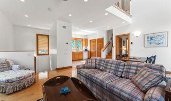 11 Grason Ln, Bar Harbor, ME 04609
