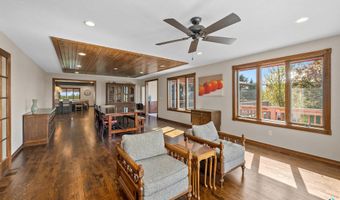 48190 265th St, Brandon, SD 57005